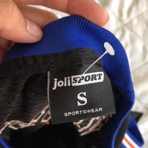 Joli Soorts Bugs bunny jersey size S - Picture 2 of 3